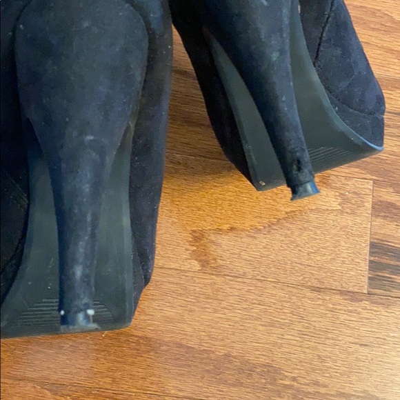 H&M faux suede black booties - Picture 5 of 8